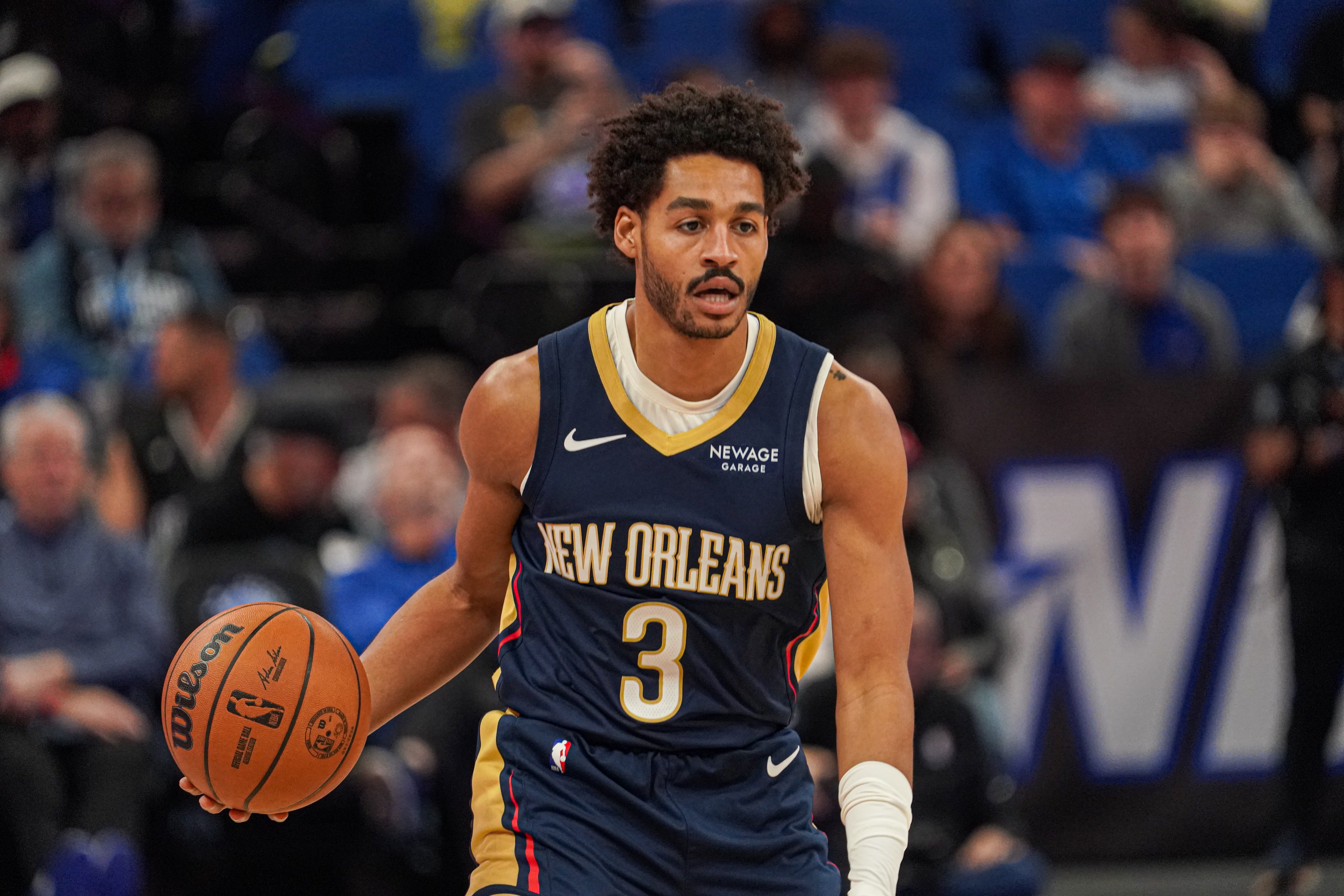 雷竞技DOTA2-两分准三分铁！普尔半场10投4中&amp;三分4中0 拿到10分1板2助1断