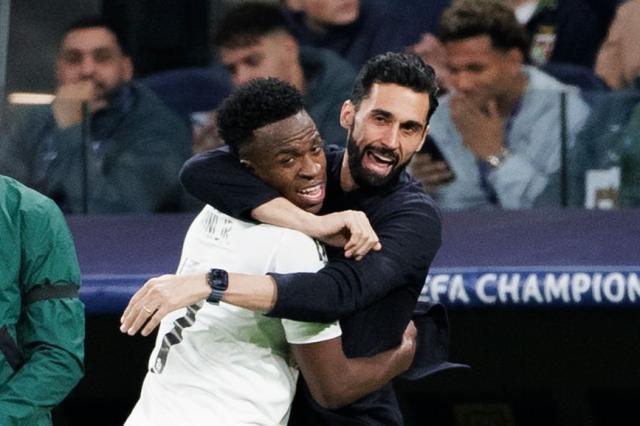 皇马大胜阿韦洛亚有能？维尼修斯赢回球迷掌声