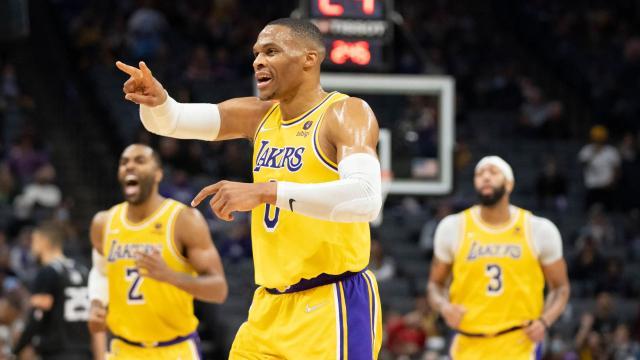 雷竞技英雄联盟-杜兰特留队湖人怎么办?送走韦少仍是第一选择