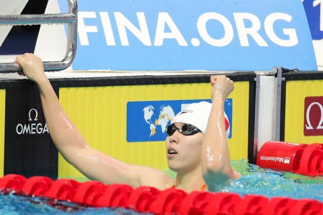 雷竞技CSGO-世锦赛杨浚瑄赢游泳首金 汪顺无缘200个人混决战